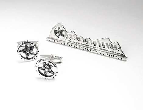 Columbine Kilt Pin and Cufflinks