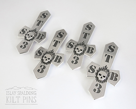 Skull and Cross Kilt Pins