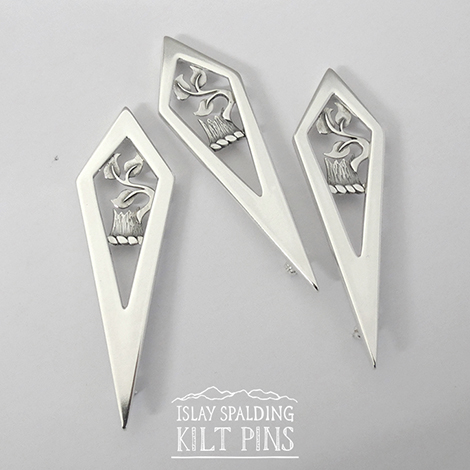 Nicoll Crest Kilt Pin