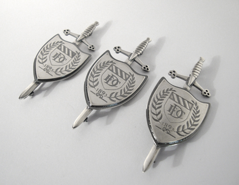 Dundee FC Kilt Pins